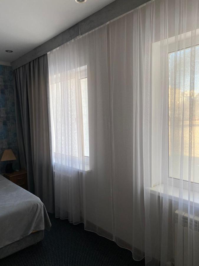 Victoria Hotel アクタウ エクステリア 写真