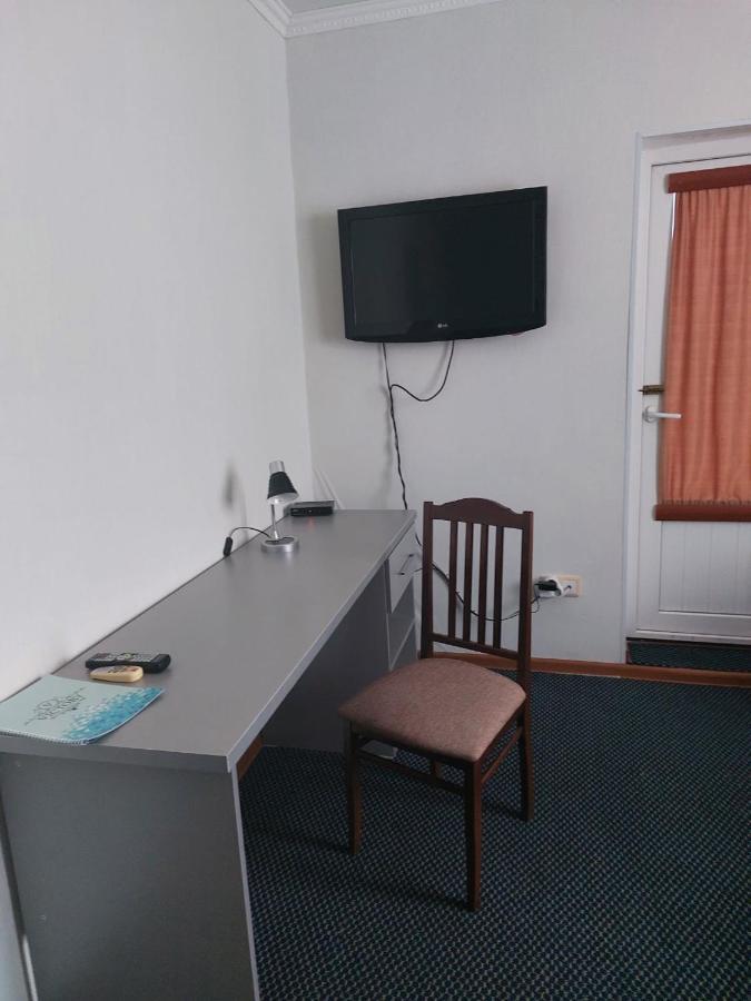 Victoria Hotel アクタウ エクステリア 写真